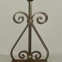 Pied de lampe